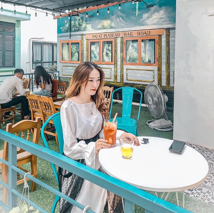 Top 5 quán cà phê ở Hà Nội: “Đồ uống bao ngon, lên ảnh cực chất”