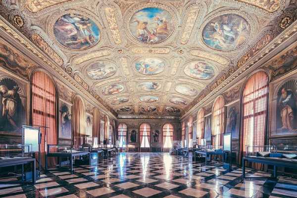 Thư viện Biblioteca Marciana ở Venice, Ý, châu Âu